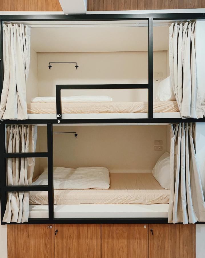 Ben&Pooh Hostel 방콕 외부 사진